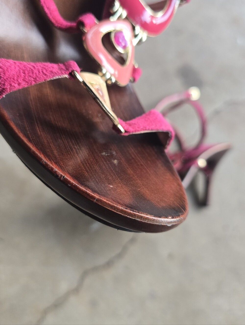 Women's Vintage Y2K Jewel Gem 11 video girl Vixen Bohemian Wood Heels - Picture 6 of 7